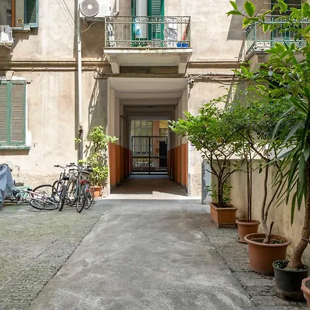 St Laurent - Citta Studi Апартаменты *